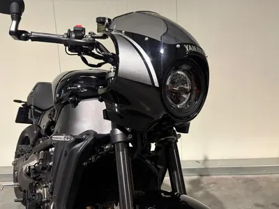 YAMAHA XSR 900 – foto 2