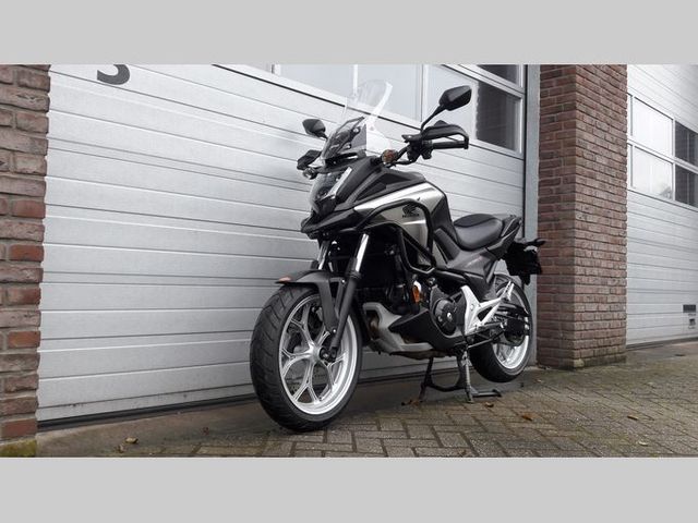 honda - nc-750-x-dct