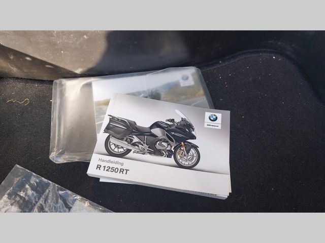 bmw - r-1250-rt