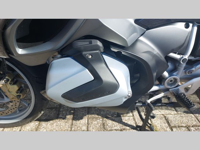 bmw - r-1250-rt