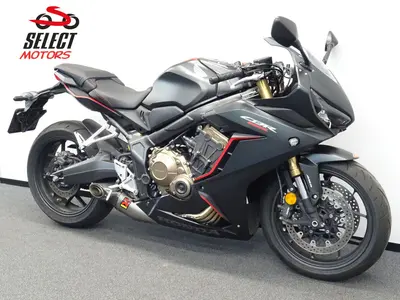 HONDA CBR 650 R – foto 4