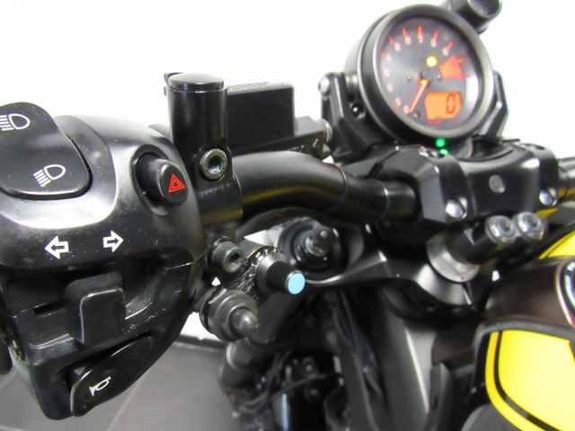 yamaha - vmax-60th-anniversary