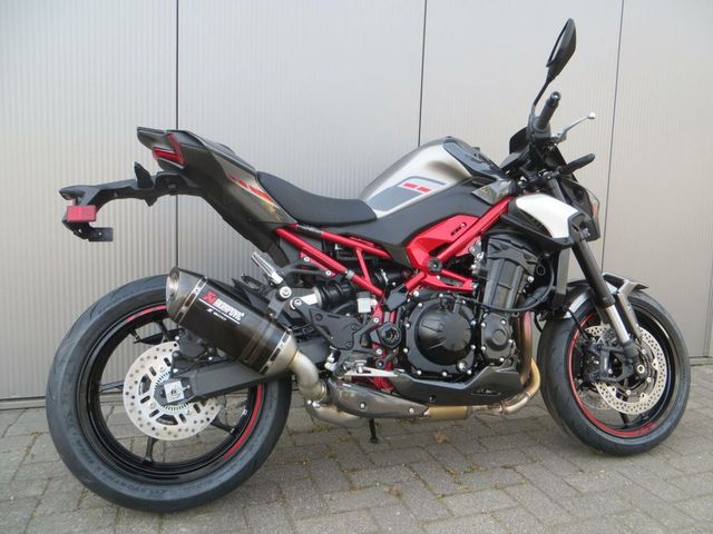 kawasaki - z900-performance