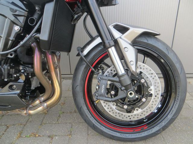 kawasaki - z900-performance