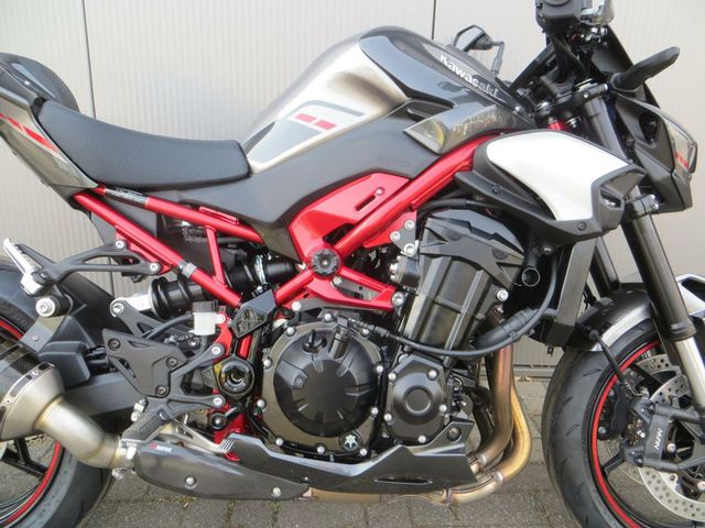 kawasaki - z900-performance