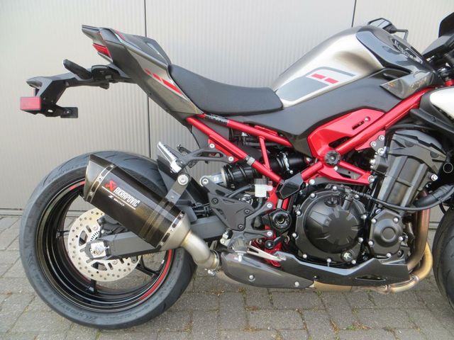 kawasaki - z900-performance