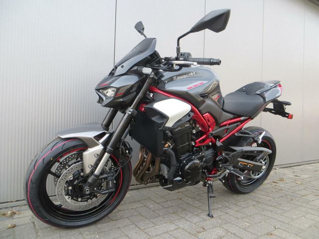 kawasaki - z900-performance