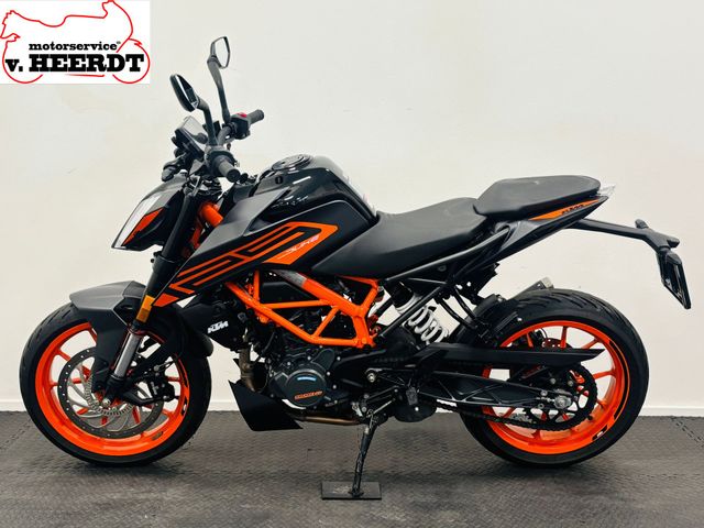 ktm - 125-duke