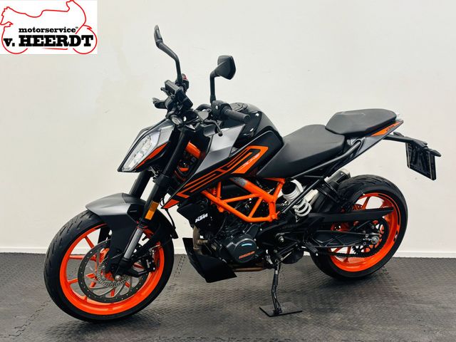 ktm - 125-duke