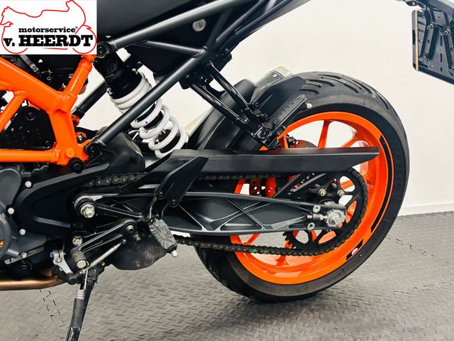 ktm - 125-duke