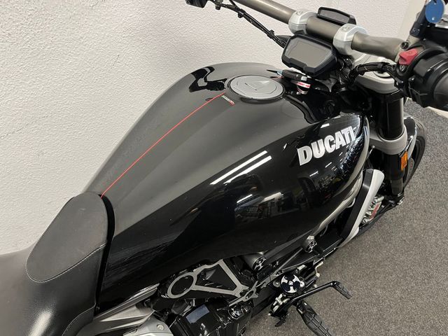 ducati - xdiavel-s