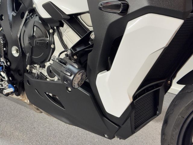 bmw - s-1000-xr