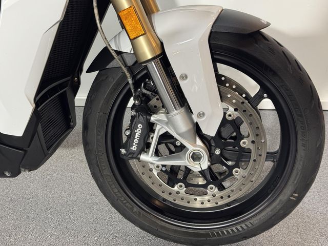 bmw - s-1000-xr