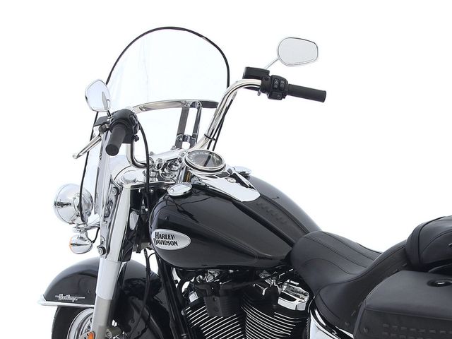 harley-davidson - heritage-softail-classic-107-flhcs