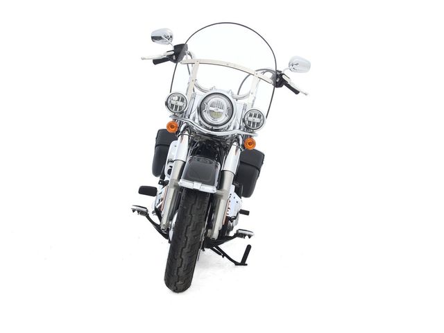 harley-davidson - heritage-softail-classic-107-flhcs