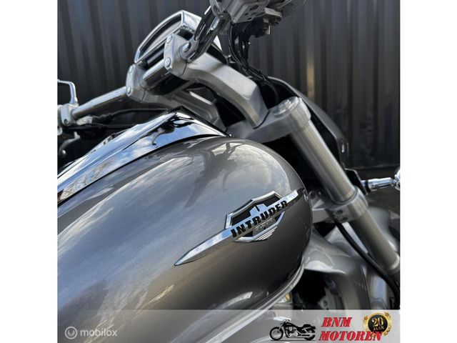 suzuki - m-1800-r-intruder