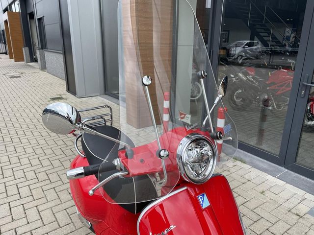 vespa - gts-300-super-sport