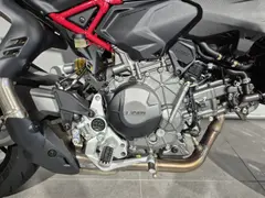 Ducati Hypermotard V2 2026 nieuw – foto 4 van 7