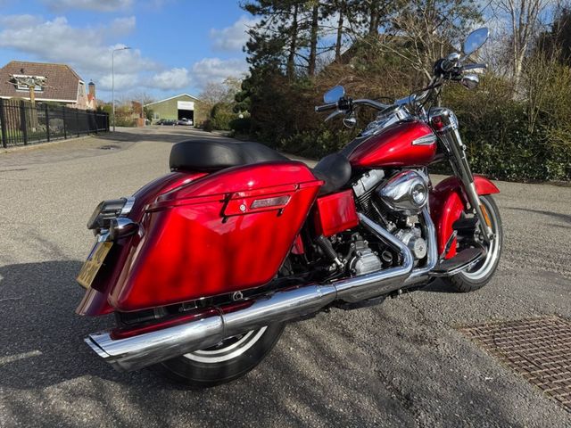 harley-davidson - switchback-fld-dyna