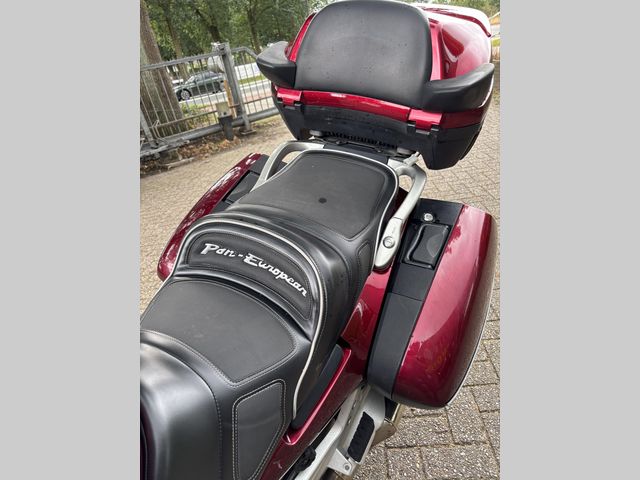 honda - st-1300-pan-european