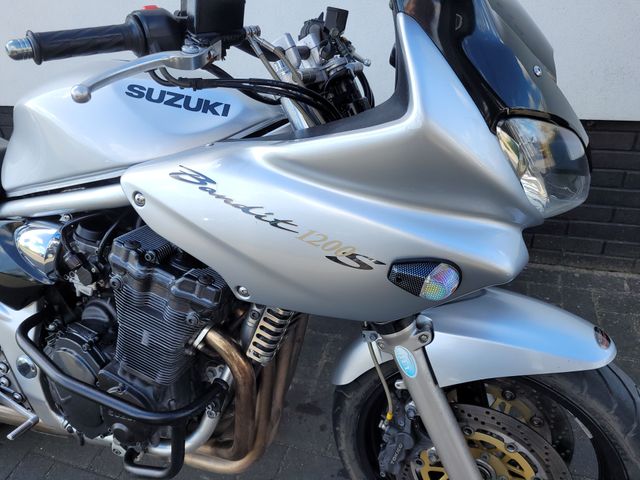 suzuki - gsf-1200-s-bandit