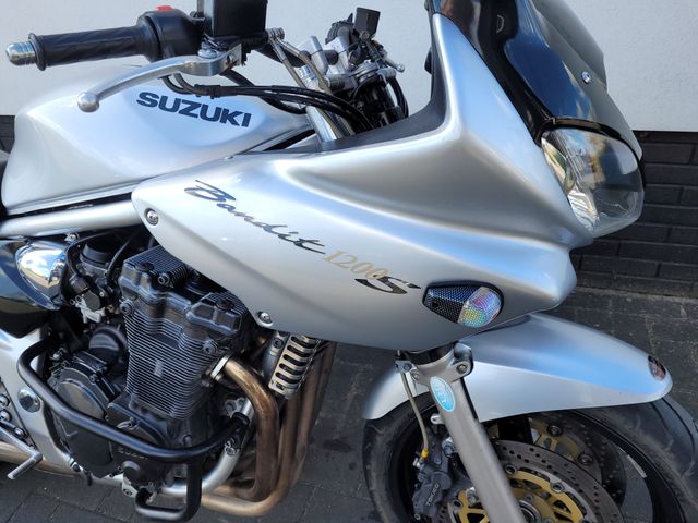 suzuki - gsf-1200-s-bandit