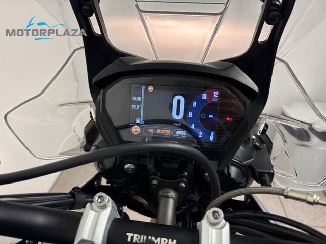 triumph - tiger-800-xrx