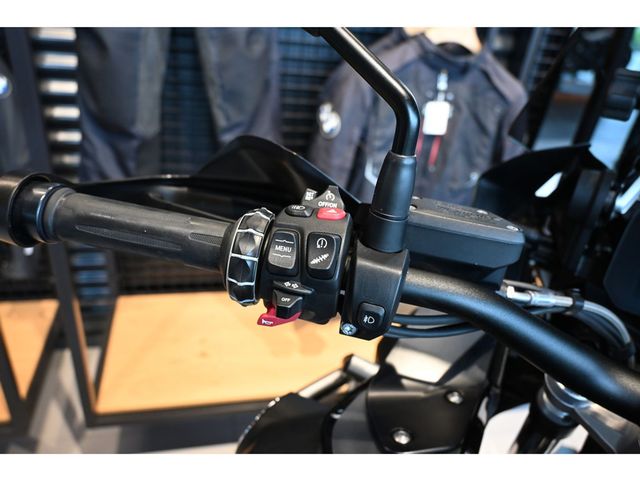 bmw - r-1250-gs-adventure