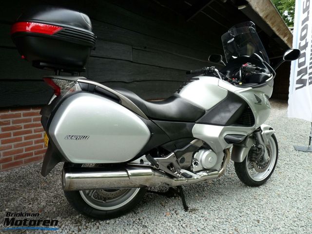 honda - nt-700-v-deauville-abs