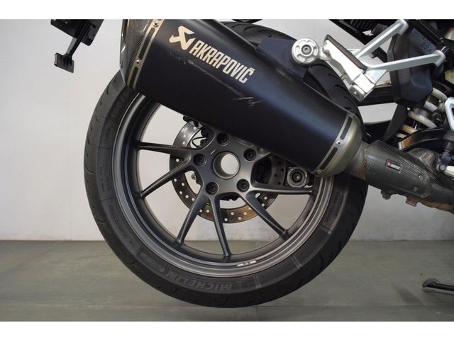 bmw - r-1200-rs