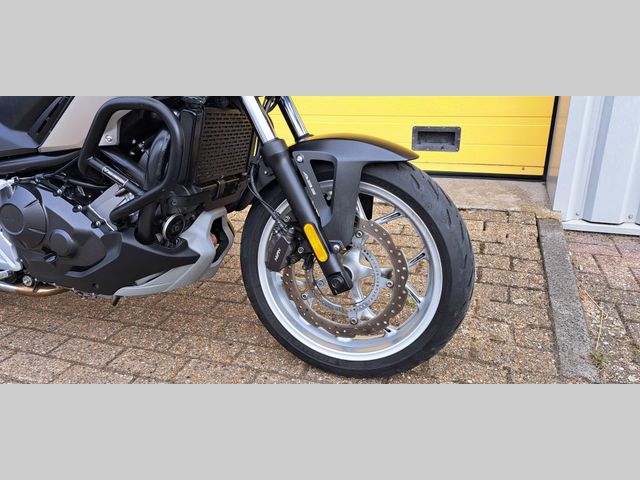 honda - nc-750-x-abs