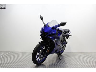 YAMAHA R125 – foto 3