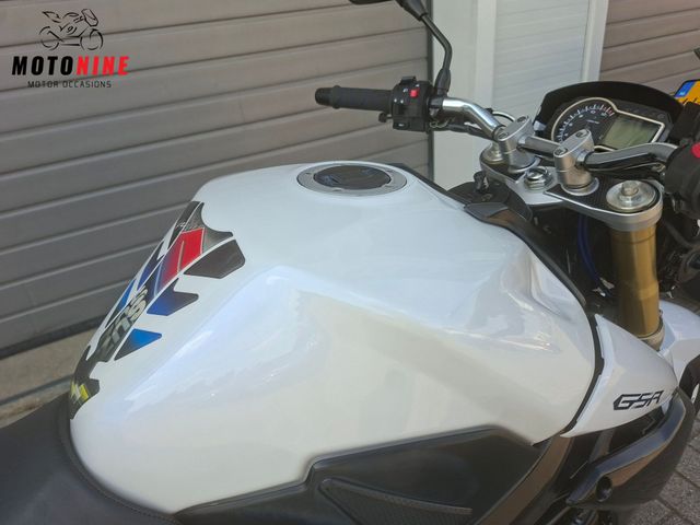suzuki - gsr-750