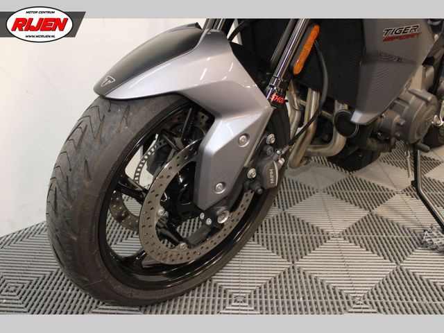 triumph - tiger-sport-660