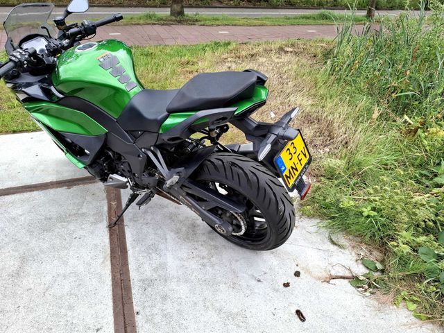 kawasaki - ninja-1000sx