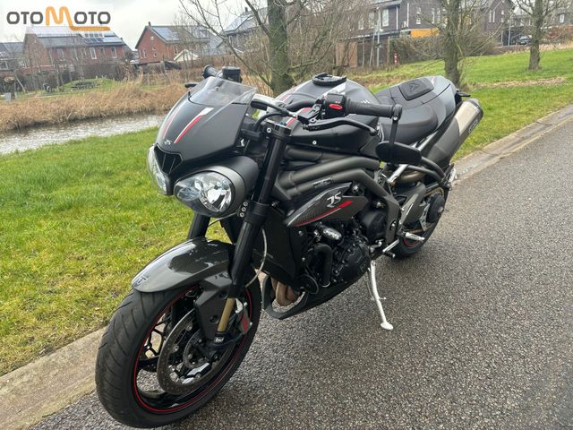 triumph - speed-triple-rs