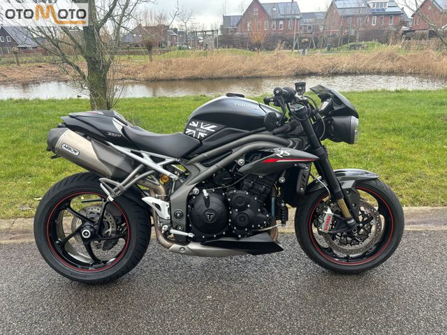 triumph - speed-triple-rs