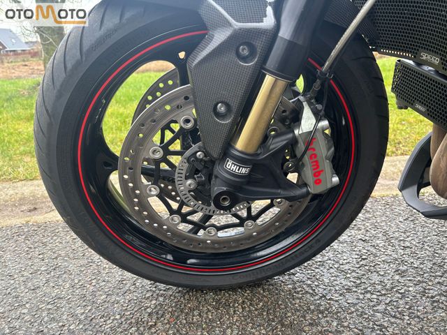 triumph - speed-triple-rs