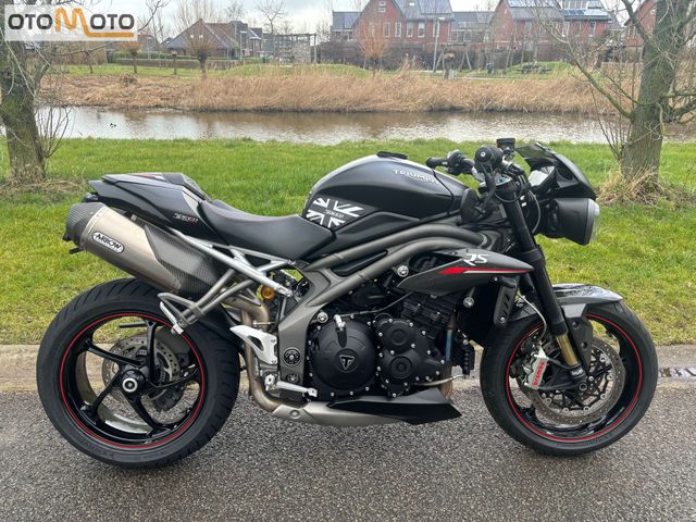 triumph - speed-triple-rs