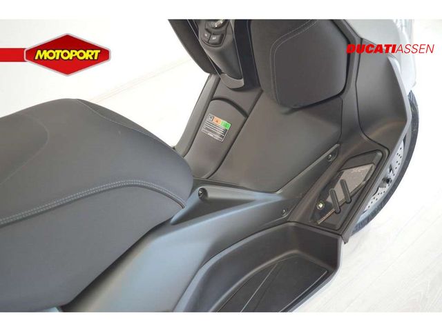 yamaha - x-max-300-tech-max