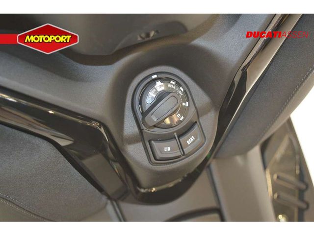 yamaha - x-max-300-tech-max