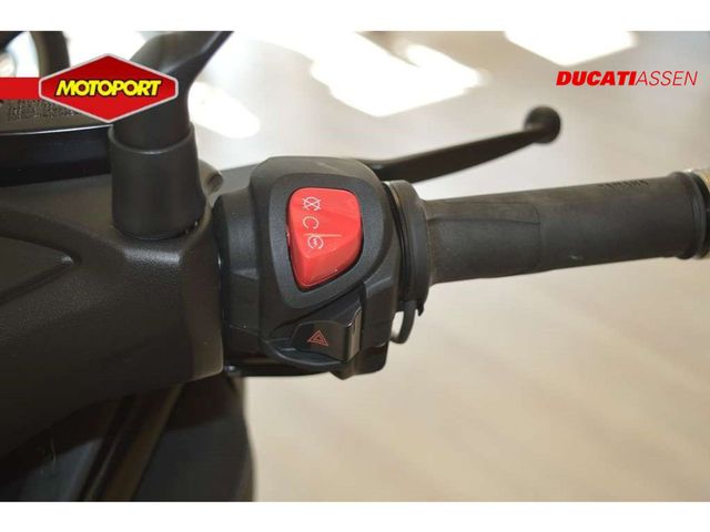 yamaha - x-max-300-tech-max