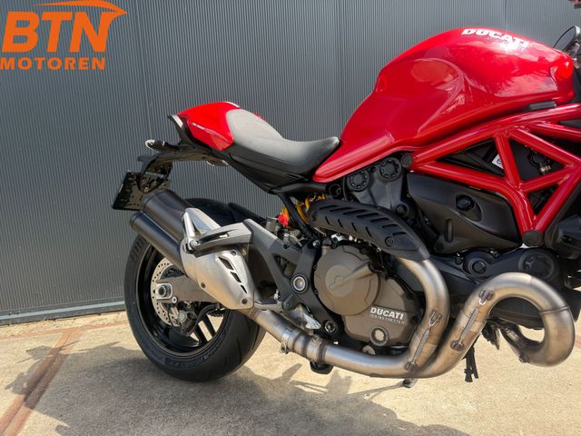 ducati - monster-821-stripe