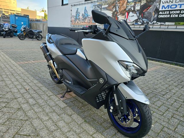yamaha - xp-530-t-max