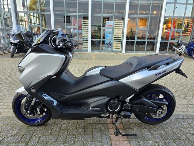 yamaha - xp-530-t-max