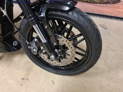HARLEY-DAVIDSON SPORTSTER ROADSTER XL 1200 CX – foto 4