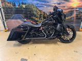 HARLEY-DAVIDSON STREET GLIDE FLHX