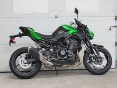 KAWASAKI Z900