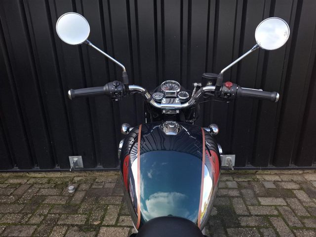 royal-enfield - classic-350