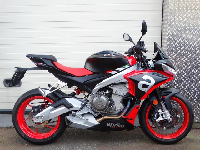 aprilia - tuono-660